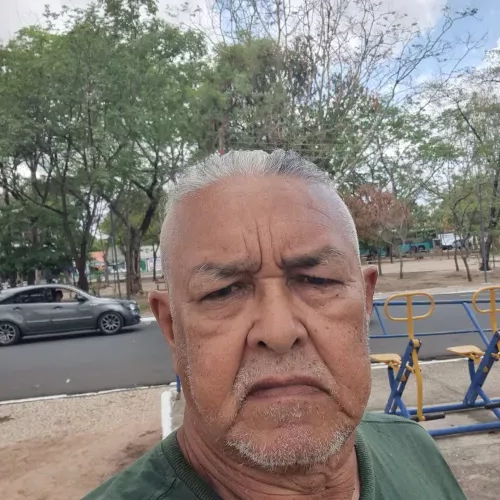 Patriota ROBERT TORRES